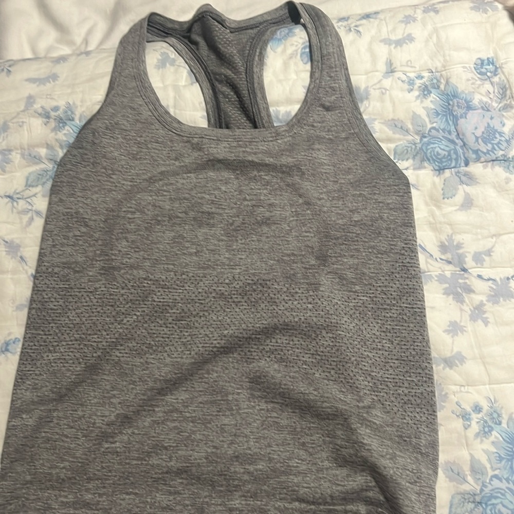 grey lululemon swiftly tech racerback tank *race length size 4